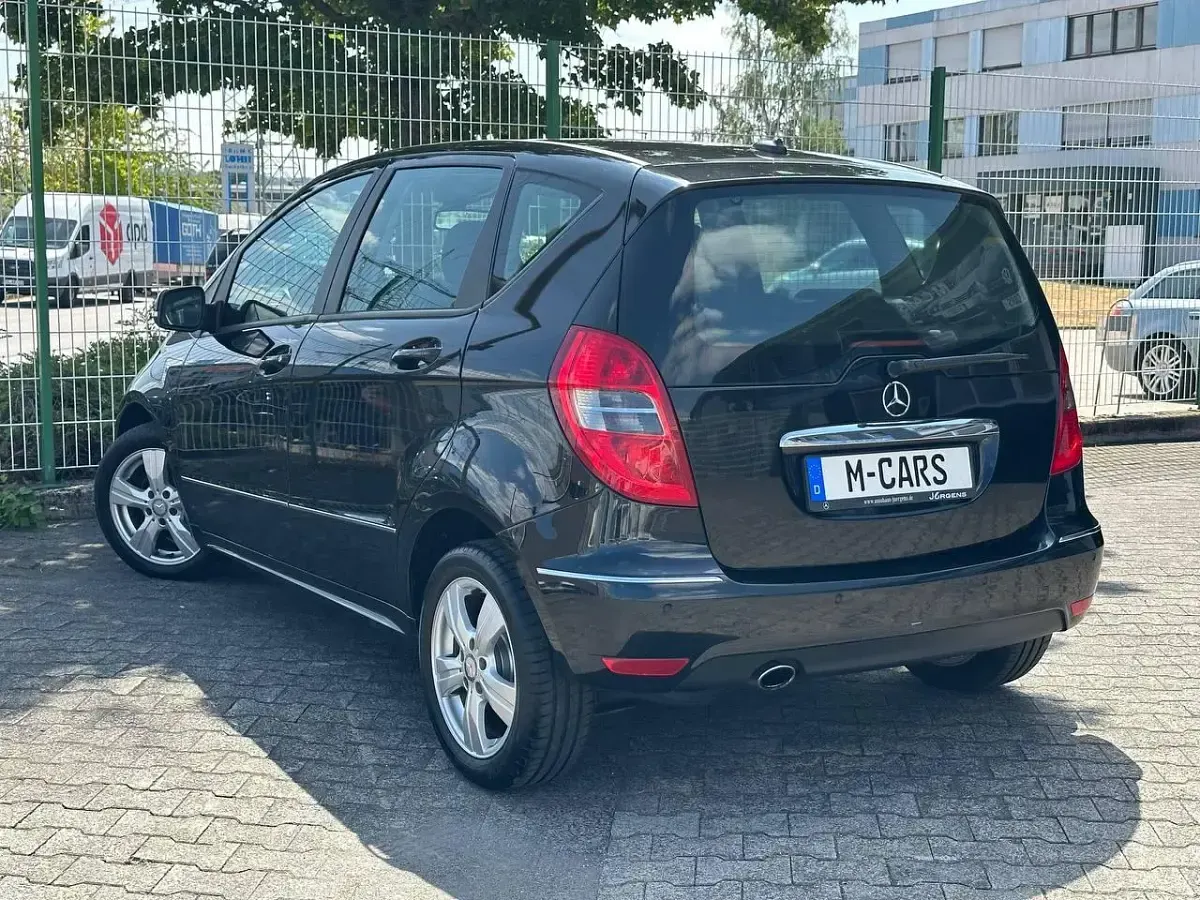 Gebraucht Mercedes A180 2010 Schwarz Kleinwagen