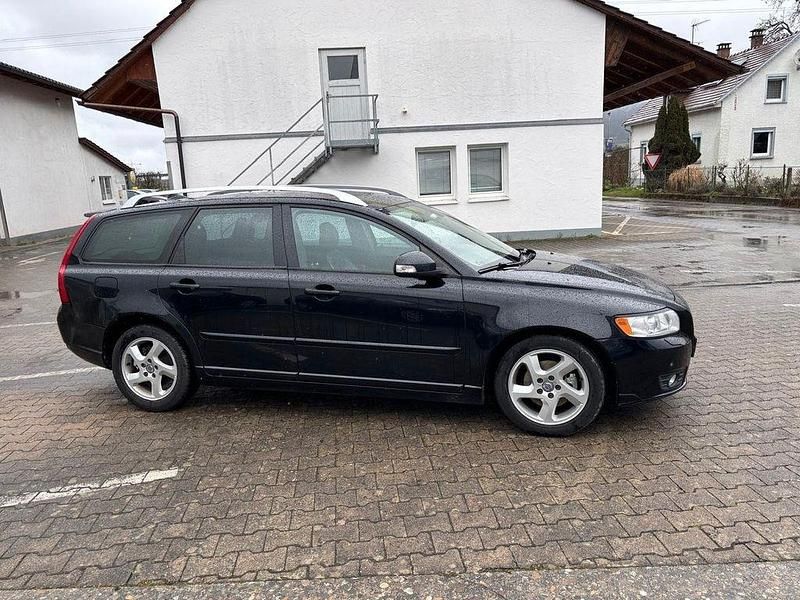 Używany Volvo V50 114 KM (83 kW) 2011 Kombi