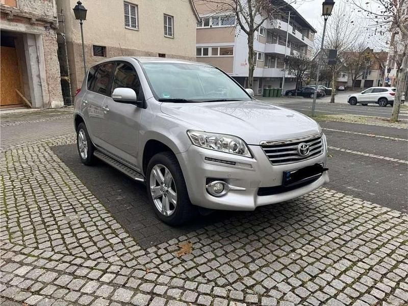 Gebraucht 2012 Toyota RAV4 Travel SUV | 11.350 € (Superpreis) - Bild 1/4