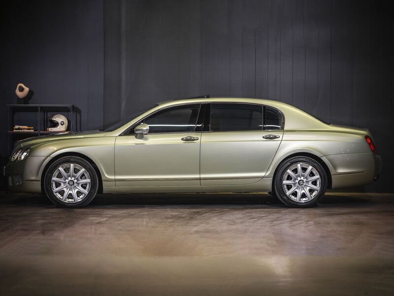 Gebraucht Bentley Continental Flying Spur 559 PS (411 kW) 2007 Grün Limousine