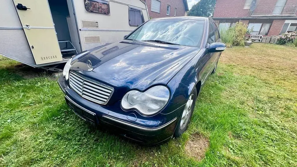 Gebraucht Mercedes C200 Elegance 163 PS (119 kW) 2000 Blau Limousine
