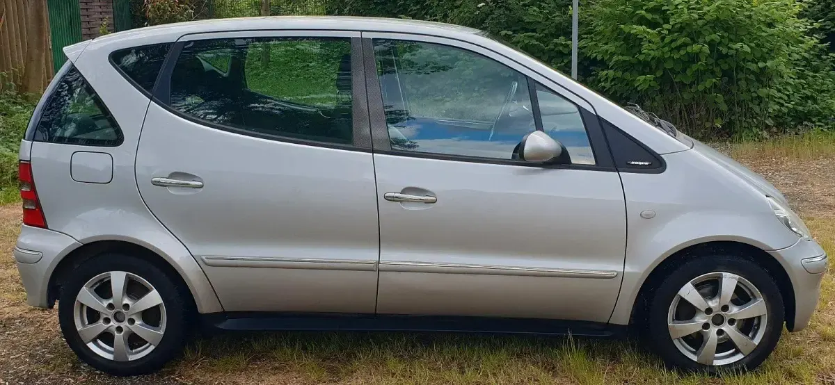 Gebraucht Mercedes A160 Avantgarde 101 PS (74 kW) 2002 Silber Kleinwagen