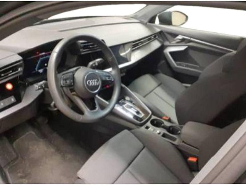 Gebraucht Audi A3 S-Line 150 PS (110 kW) 2025 Limousine