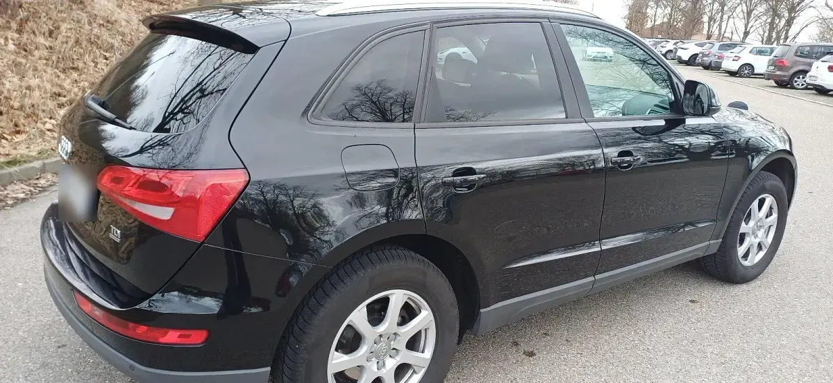 Gebraucht Audi Q5 143 PS (105 kW) 2011 Schwarz SUV