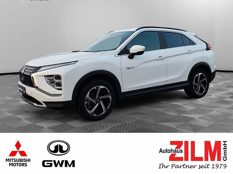 Gebraucht Mitsubishi Eclipse Cross Plus 188 PS (138 kW) 2022 Weiß SUV