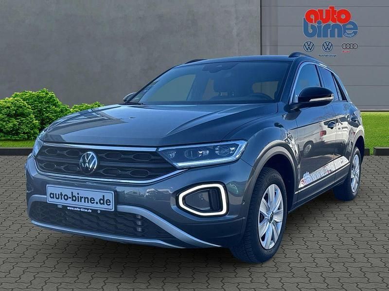 Indiumgrau metallic Neu 2025 VW T-Roc Goal SUV | 35.880 € (Guter Preis) - Bild 1/4