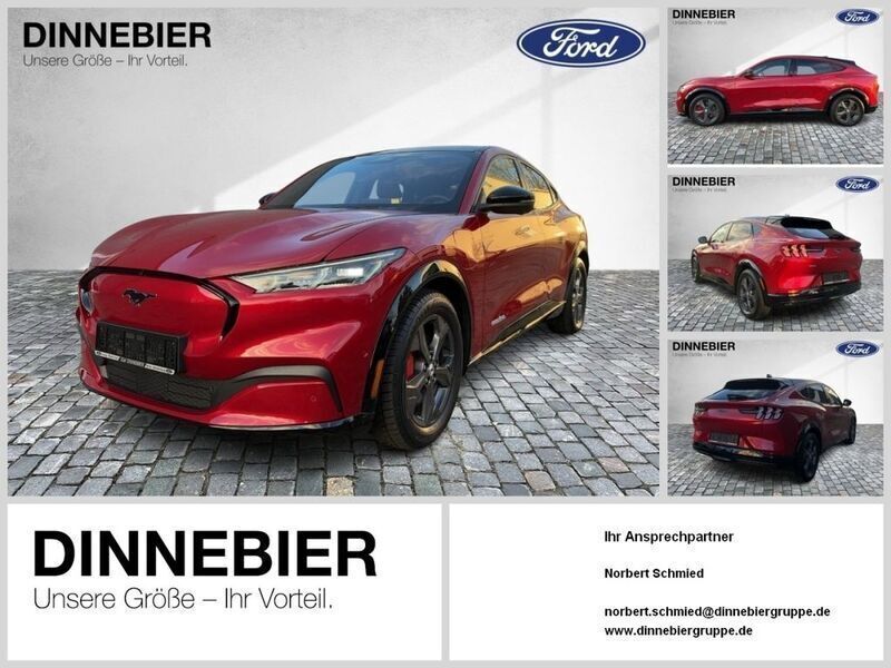 Rapid red metallic (metallic) Gebraucht 2022 Ford Mustang Mach-E Extended Range SUV | 39.489 € (Fairer Preis) - Bild 1/2