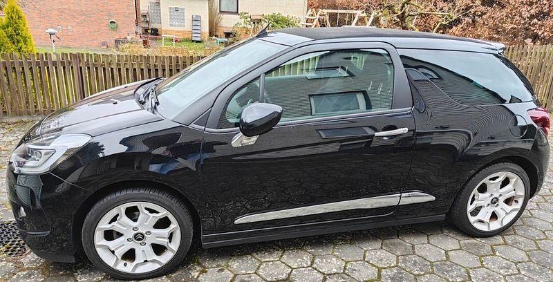 Gebraucht Citroën DS3 So Chic 102 PS (75 kW) 2015 Schwarz Cabrio