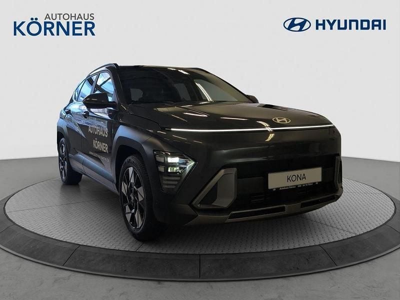 Grau Gebraucht 2025 Hyundai Kona Prime SUV | 31.995 € (Superpreis) - Bild 1/4