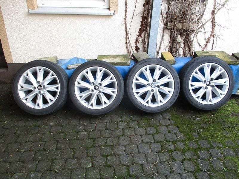 Gebraucht Citroën C4 Tendance 109 PS (80 kW) 2010 Silber Coupé