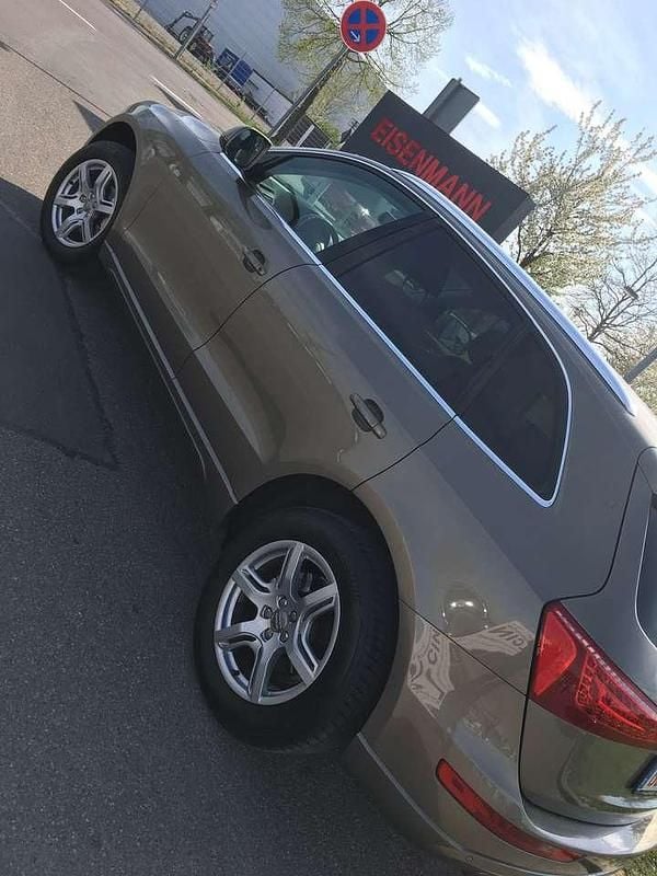 Gebraucht Audi Q5 211 PS (155 kW) 2010 Gold SUV