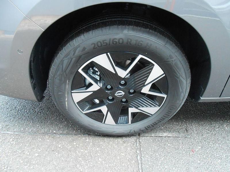 Neu Nissan Townstar Tekna 131 PS (96 kW) 2026 Grau Kombi