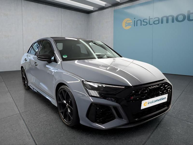 Gebraucht Audi RS3 Sportback 400 PS (294 kW) 2023 Grau Kleinwagen