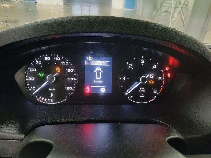 Gebraucht Opel Movano 140 PS (102 kW) 2024 Weiß Van