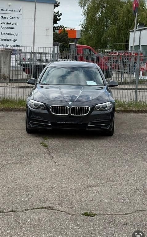 Grau Gebraucht 2014 BMW 525 Limousine | 11.380 € (Guter Preis) - Bild 1/3