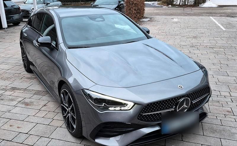 Gebraucht Mercedes CLA220 AMG 191 PS (140 kW) 2024 Grau Limousine