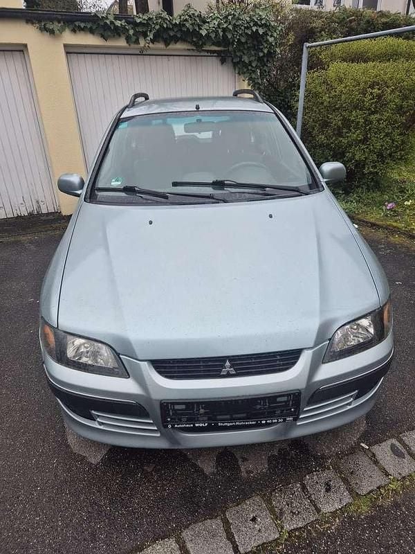 Gebraucht Mitsubishi Space Star 111 PS (81 kW) 2004 Grau Van / Kleinbus
