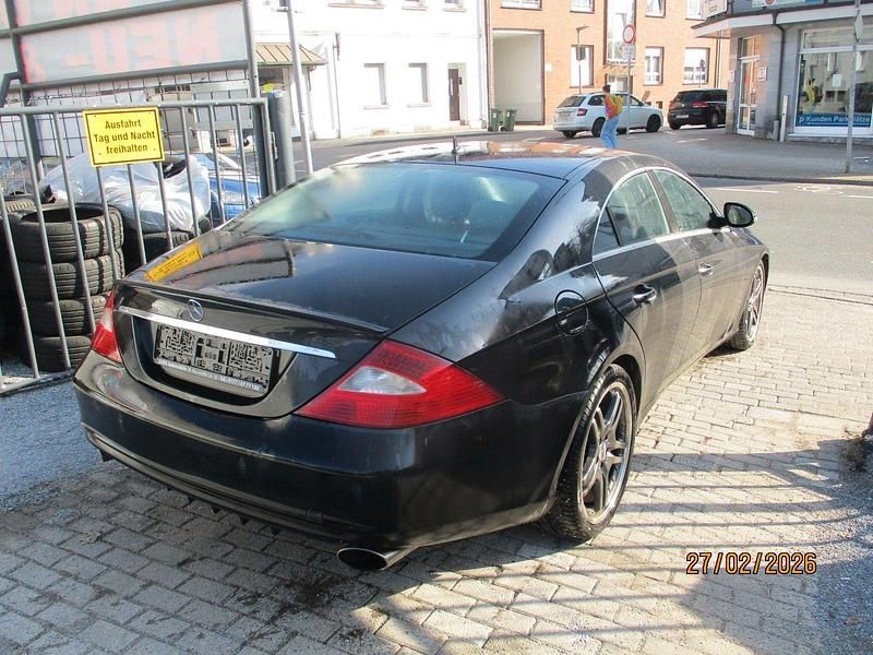 Gebraucht Mercedes CLS320 224 PS (164 kW) 2006 Schwarz Kombi