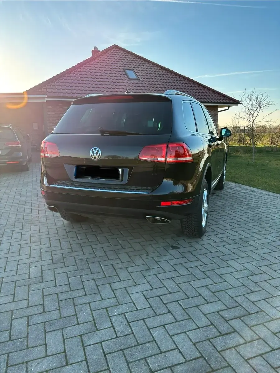Gebraucht VW Touareg 245 PS (180 kW) 2011 Schwarz SUV