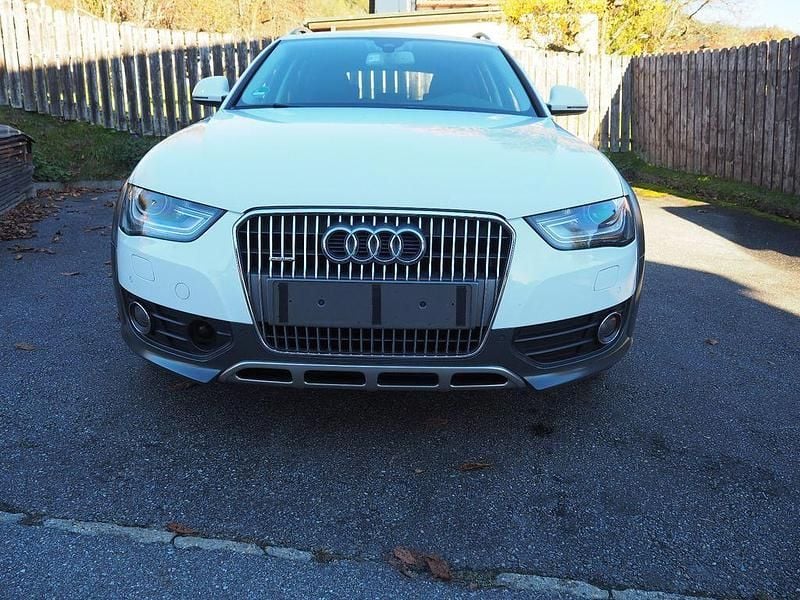 Gebraucht Audi A4 Allroad Sport 190 PS (139 kW) 2015 Weiß Kombi