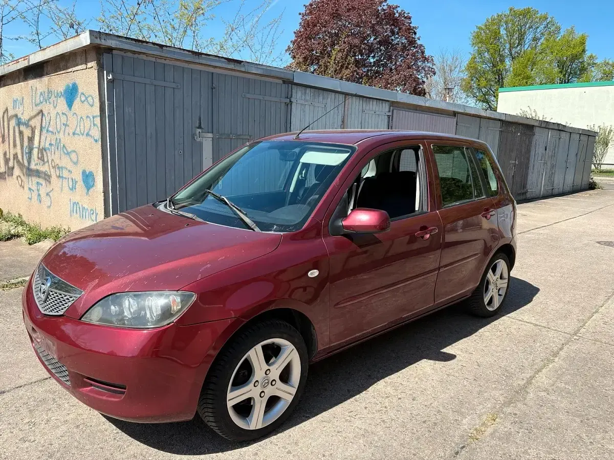 Usata Mazda 2 80 CV (58 kW) 2006 Rosso Utilitaria