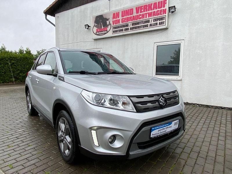 Silber Gebraucht 2017 Suzuki Vitara Comfort+ SUV | 12.990 € (Guter Preis) - Bild 1/4