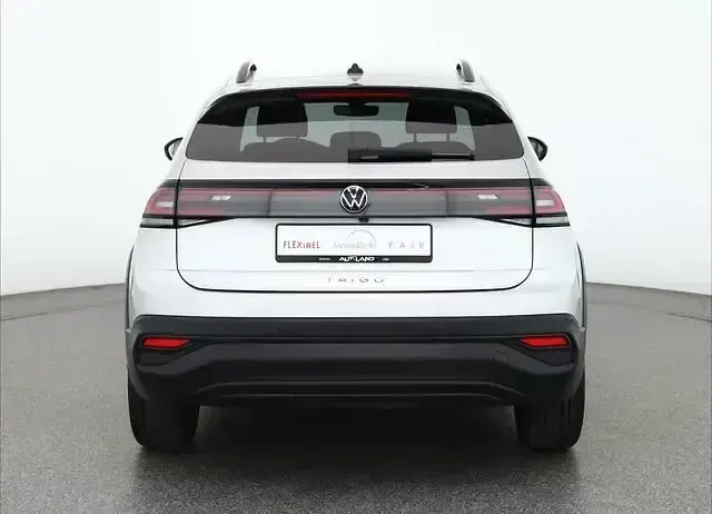 Gebraucht VW Taigo 116 PS (85 kW) 2025 Silber SUV
