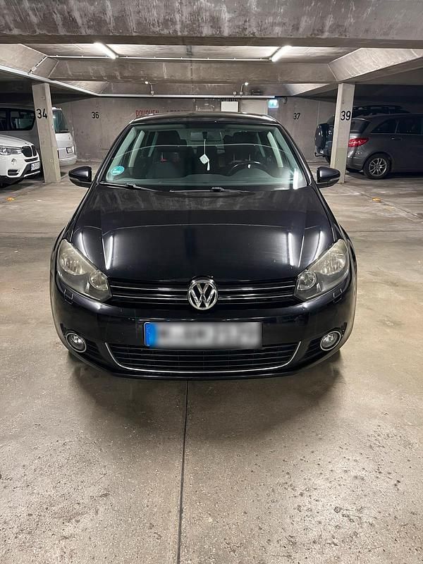 Blau Gebraucht 2009 VW Golf VI Kleinwagen | 6.500 € - Bild 1/4