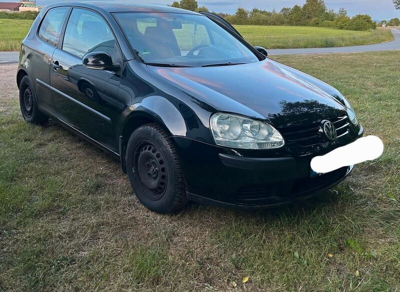 Gebraucht 2004 VW Golf IV Basis Limousine | 1.900 € (Fairer Preis) - Bild 1/4