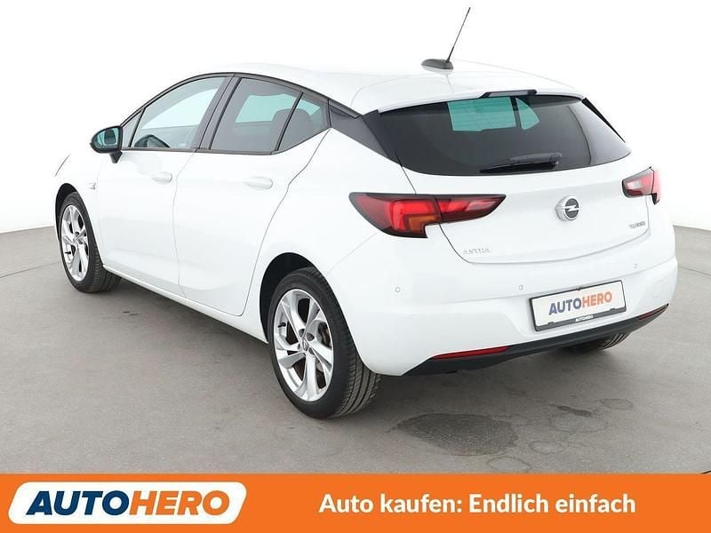 Gebraucht Opel Astra 150 PS (110 kW) 2017 Weiß Limousine