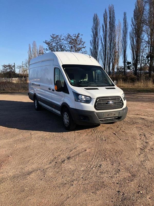 Second-hand Ford Transit 96 CP (70 kW) 2016 Alb Berlinǎ