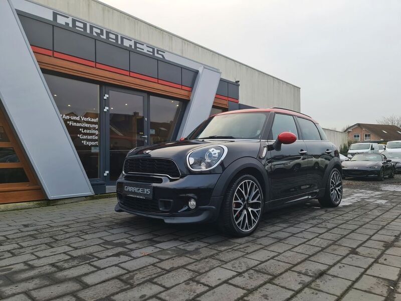 Schwarz Gebraucht 2014 Mini John Cooper Works Countryman SUV | 14.990 € (Fairer Preis) - Bild 1/4
