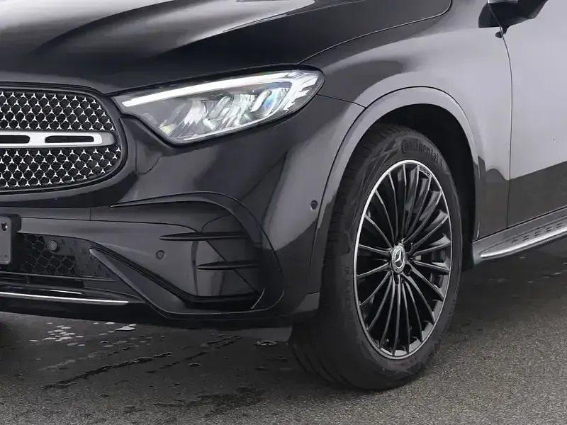 Gebraucht Mercedes GLC450 AMG 367 PS (269 kW) 2025 Schwarz SUV