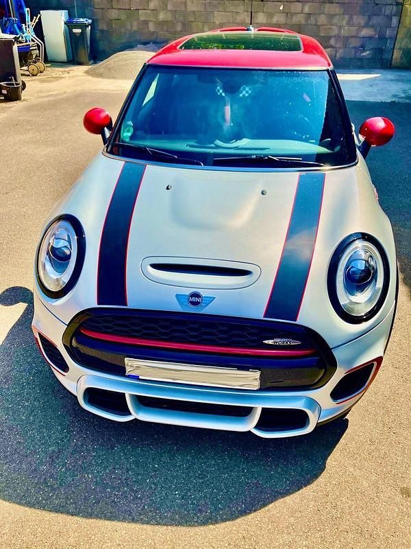 Second-hand Mini John Cooper Works 231 CP (169 kW) 2015 Argintiu Hatchback