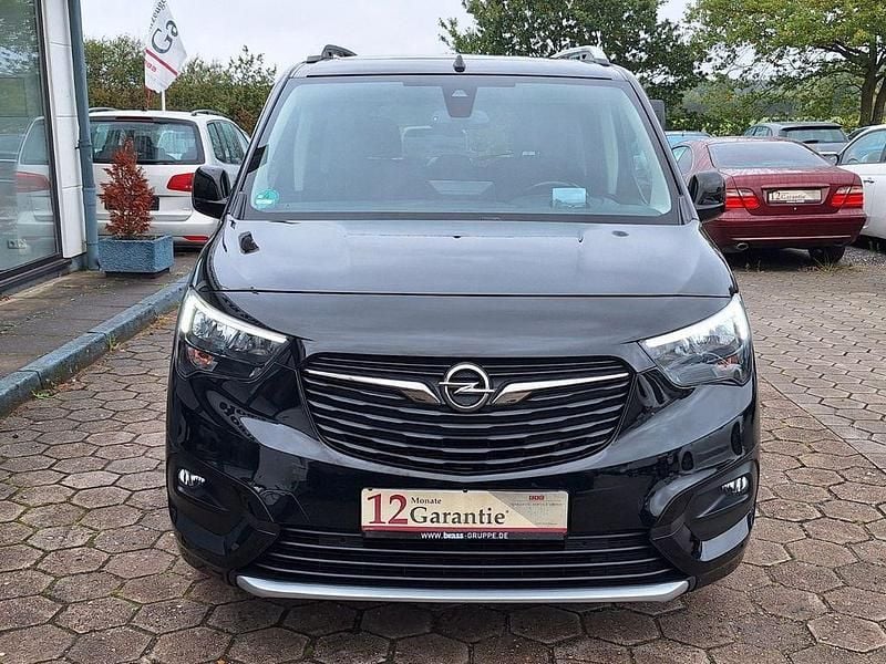 Gebraucht Opel Combo Life Innovation 131 PS (96 kW) 2020 Schwarz Van / Kleinbus