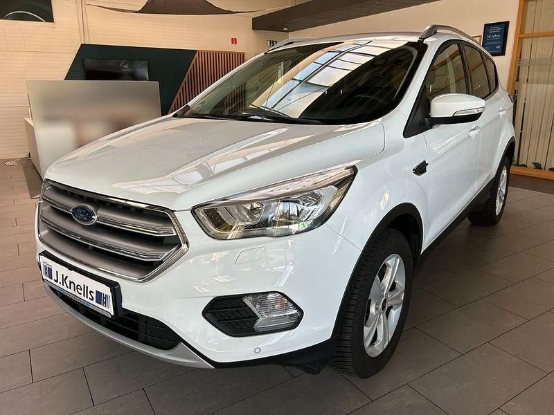 Weiß Gebraucht 2019 Ford Kuga Cool & Connect SUV | 16.950 € (Fairer Preis) - Bild 1/4