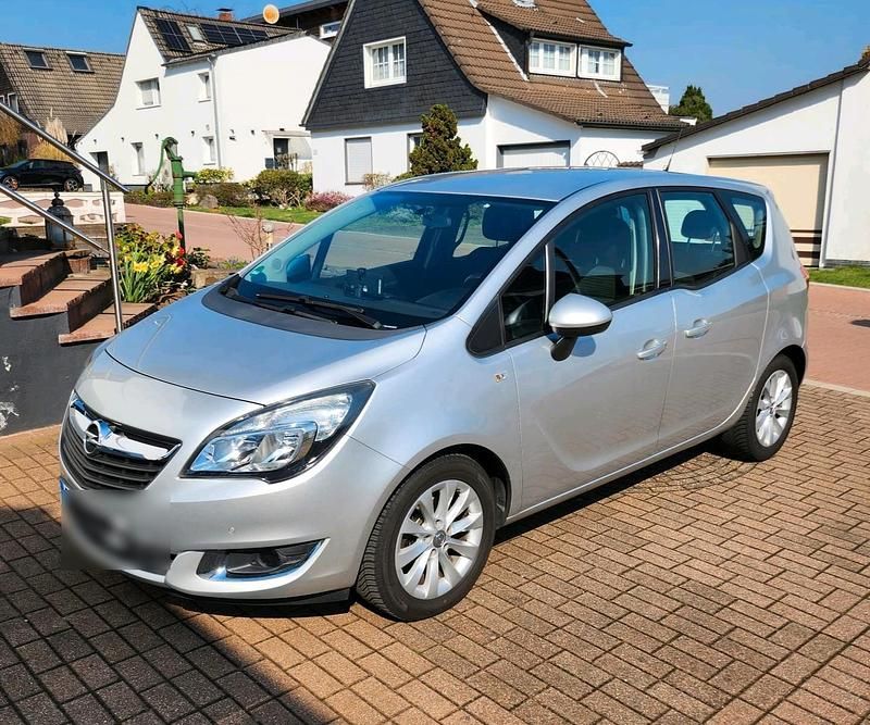 Gebraucht Opel Meriva 120 PS (88 kW) 2015 Silber Van / Kleinbus