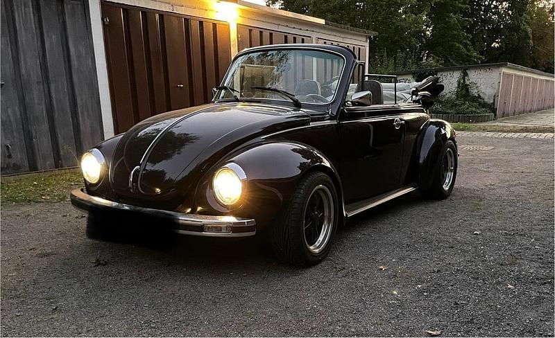 Violet Gebraucht 1973 VW Käfer Cabrio | 40.000 € - Bild 1/4