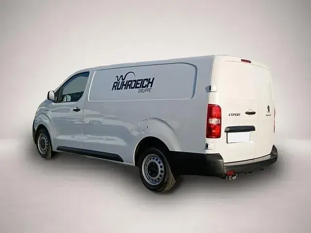 Gebraucht Peugeot Expert 144 PS (105 kW) 2023 Manufacturer Van