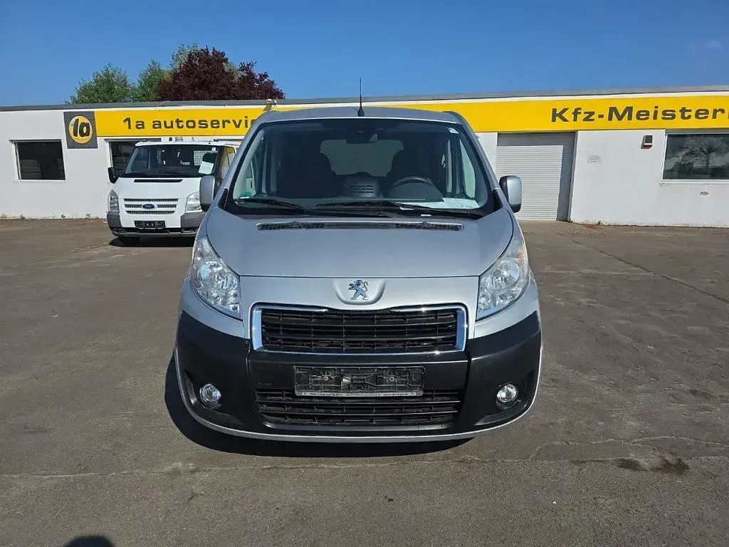 Gebraucht Peugeot TePee Active 163 PS (119 kW) 2014 Grau Van / Kleinbus
