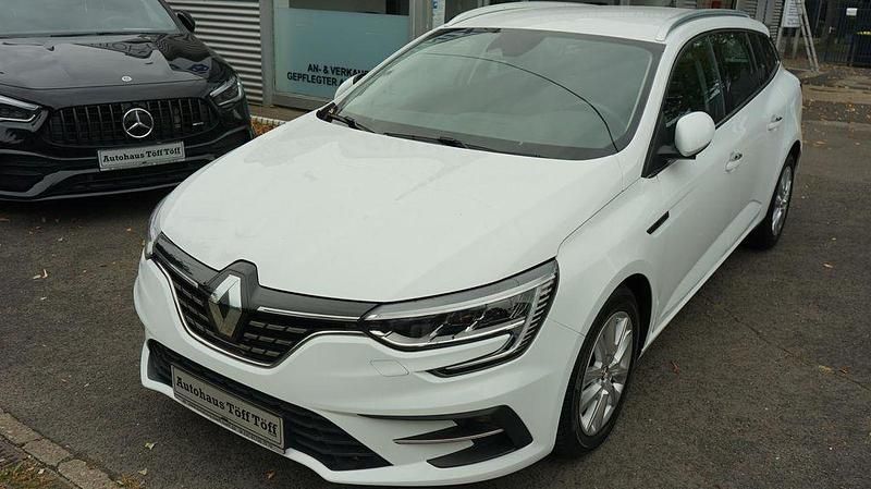 Gebraucht Renault Mégane IV Zen 116 PS (85 kW) 2021 Silber Limousine