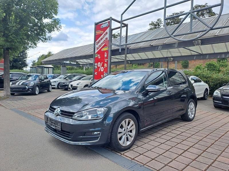 Grau Gebraucht 2016 VW Golf VII Allstar Limousine | 8.750 € (Fairer Preis) - Bild 1/4