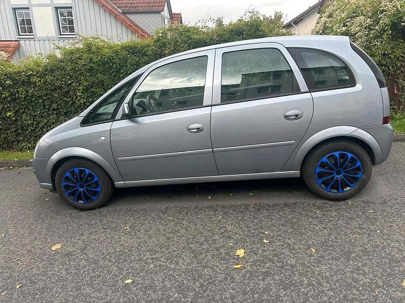 Gebraucht Opel Meriva 105 PS (77 kW) 2006 Van / Kleinbus