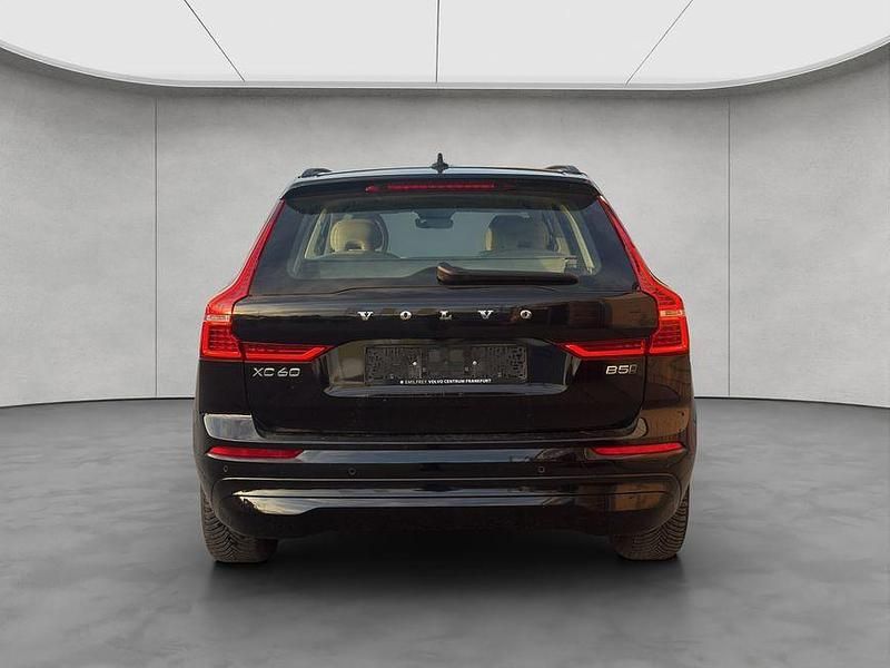 Gebraucht Volvo XC60 Core 250 PS (183 kW) 2024 Schwarz SUV