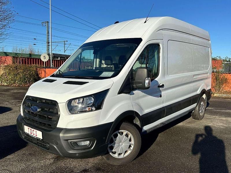 Frostweiß Gebraucht 2024 Ford Transit Trend Van / Kleinbus | 27.990 € (Guter Preis) - Bild 1/4