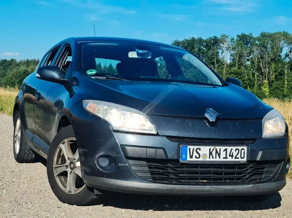 Gebraucht Renault Mégane Night&Day 110 PS (80 kW) 2010 Limousine