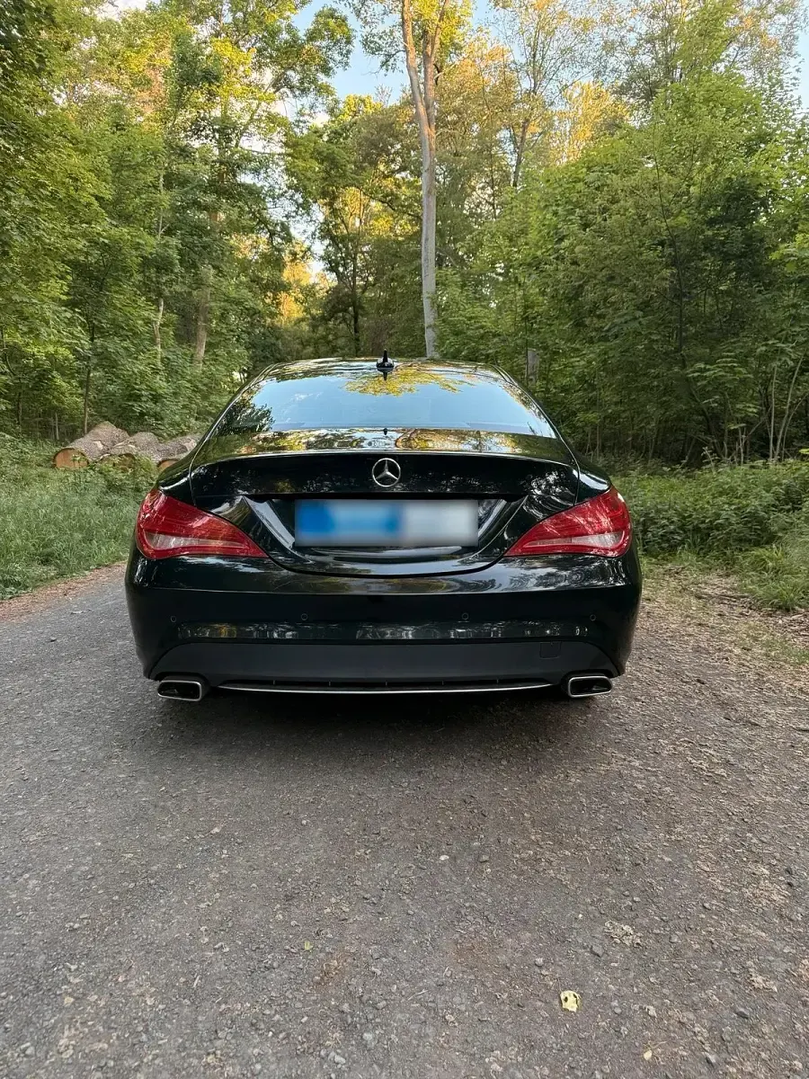 Gebraucht Mercedes CLA180 110 PS (80 kW) 2016 Schwarz Limousine
