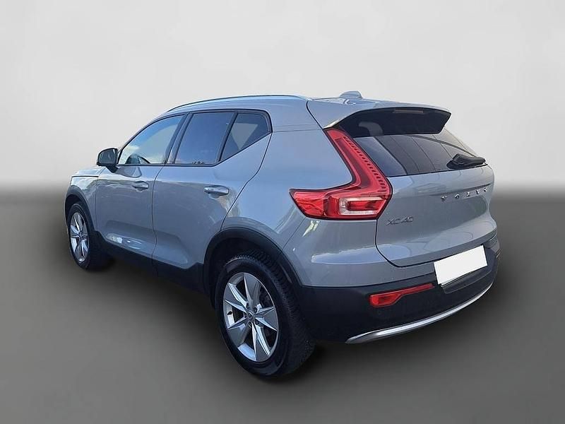 Gebraucht Volvo XC40 Core 129 PS (94 kW) 2023 Grau SUV