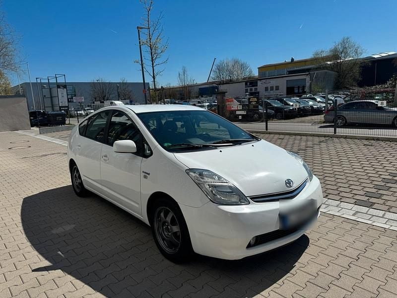 Second-hand Toyota Prius Sol 77 CP (56 kW) 2009 Alb Hatchback