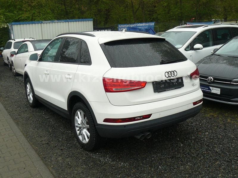 Gebraucht Audi Q3 Sport 125 PS (91 kW) 2015 Weiß SUV